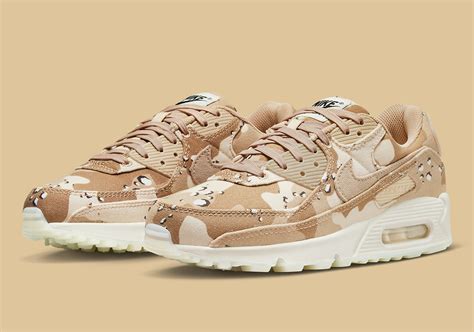 Nike Air Max desert camo